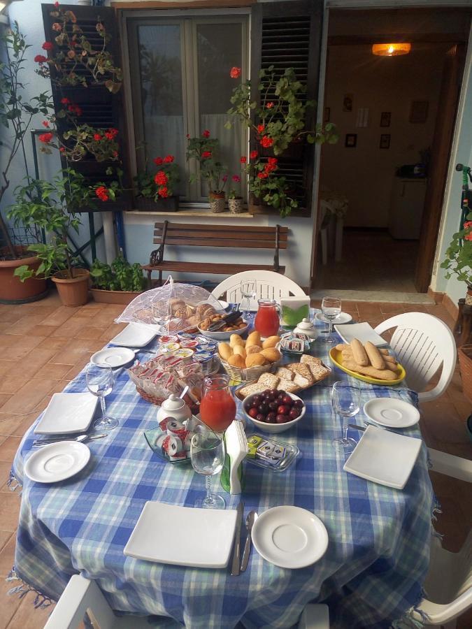 Bed and Breakfast I Tre Scalini Stintino Zewnętrze zdjęcie